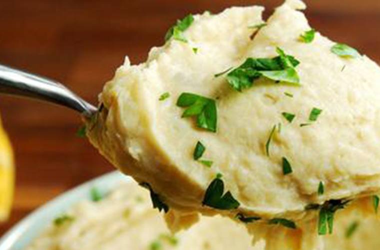 Cooking with CBD: Roasted Garlic & Herb Mashed Potatoes – Medterra CBD News & Guides