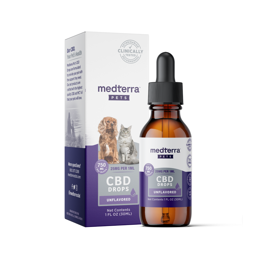 Image of Pet CBD Drops for pets by Medterra. The 1 fl oz (30ml) bottle with dropper contains organic ingredients and offers an unflavored option with 750mg total CBD, providing a dosage of 25mg per 1ml. Icons of a dog and cat adorn the packaging and bottle label.